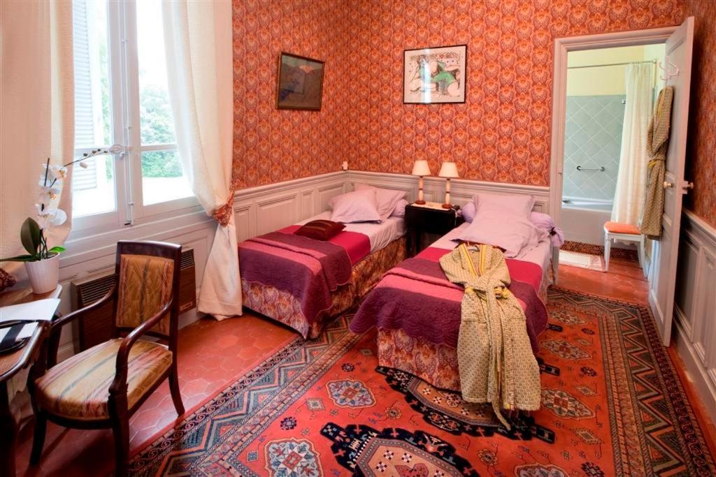Chateau De Raissac Безье Номер фото
